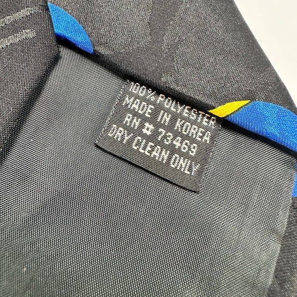 VINTAGE 90s SURREY BLACK YELLOW BLUE MOON STAR NECKTIE TIE SATIN CELESTIAL SPACE - Picture 5 of 5